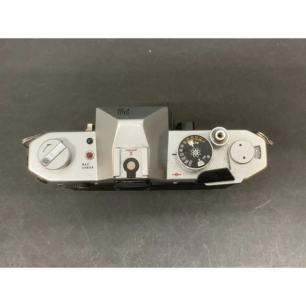 Yashica TL Electro X 35mm Film Camera - PARTS ONLY NOT WORKING